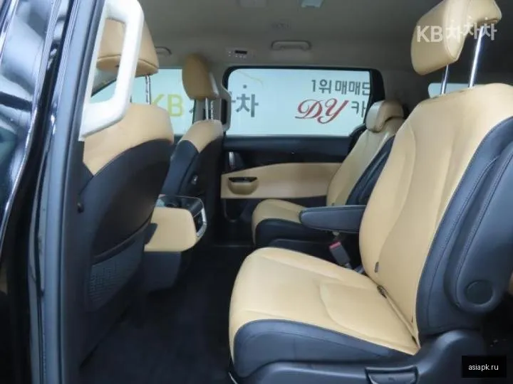 Kia Carnival 6