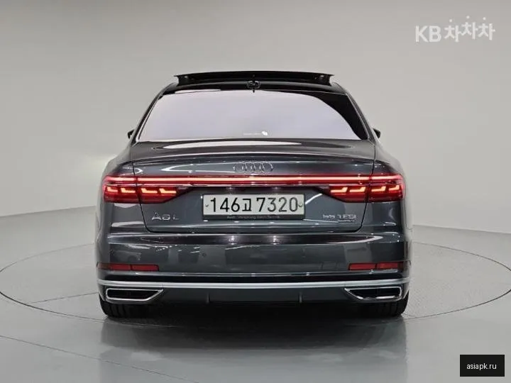 Audi A8 3