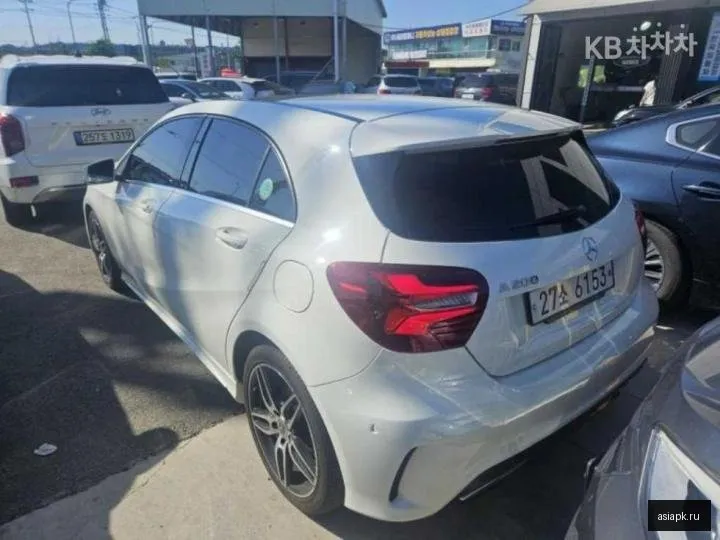 Mercedes-Benz A-Class 3
