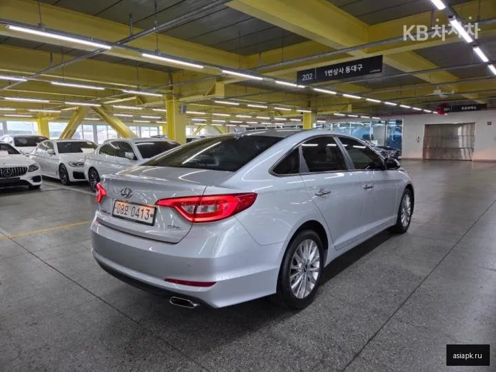 Hyundai Sonata 4