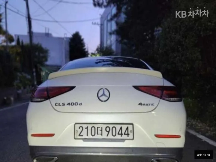 Mercedes-Benz CLS-Class 2