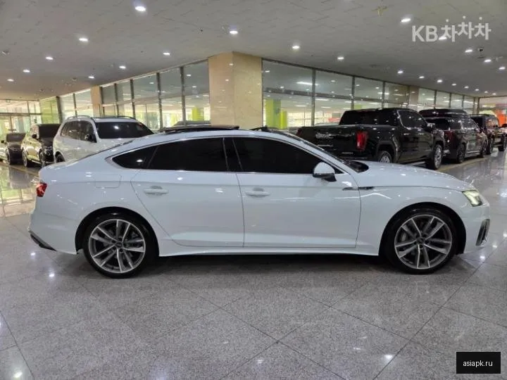 Audi A5 5