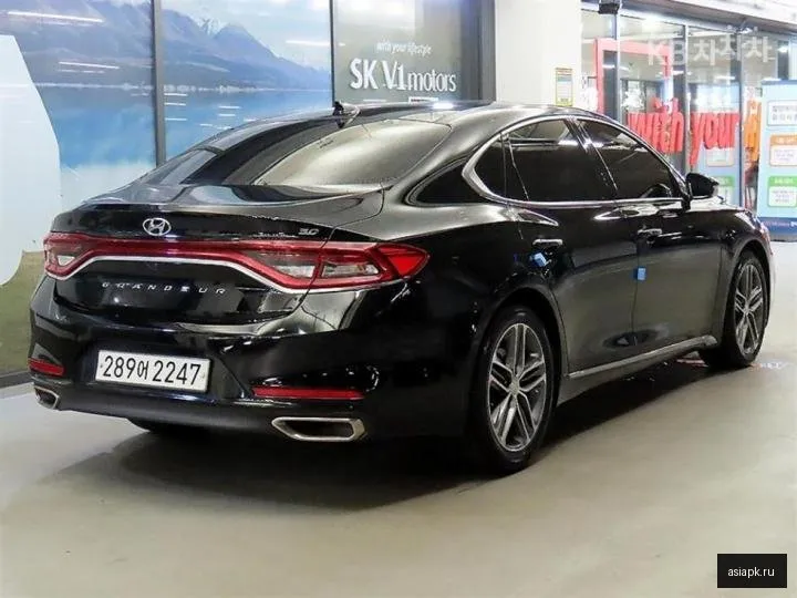Hyundai Grandeur 4