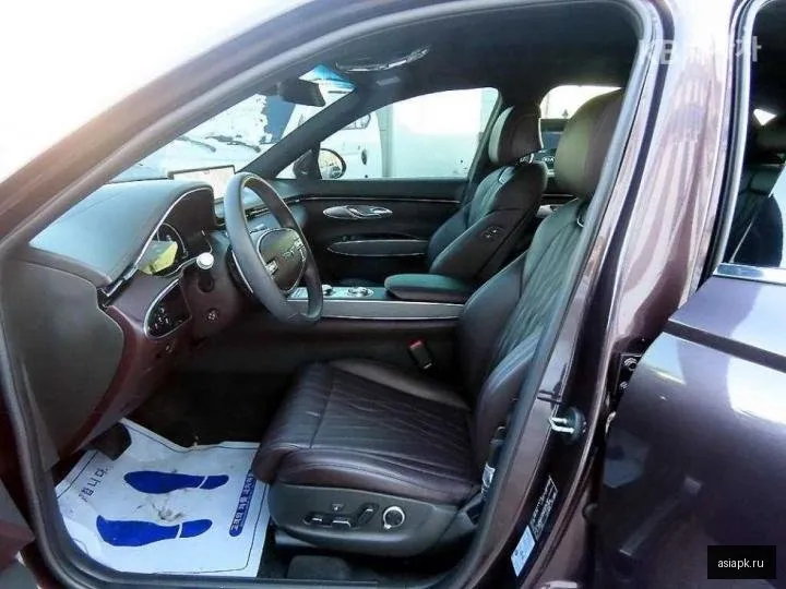 Genesis GV70 5