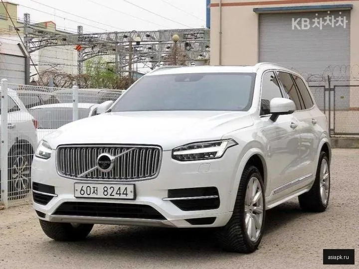 Volvo XC90 2
