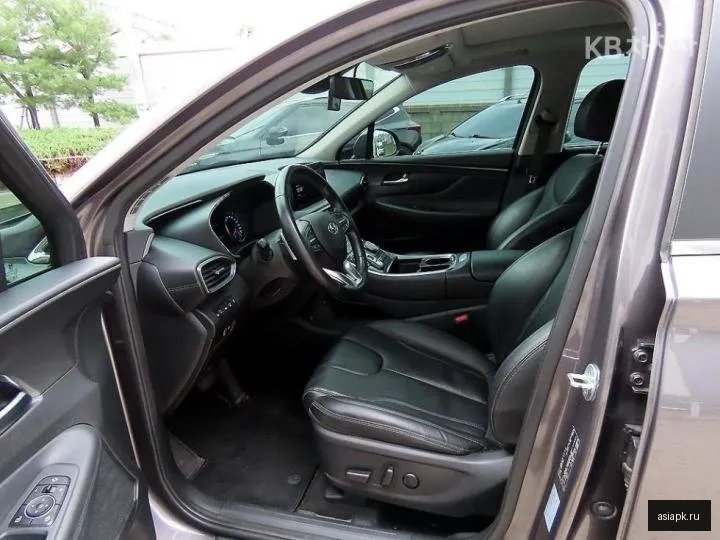 Hyundai Santa Fe 5