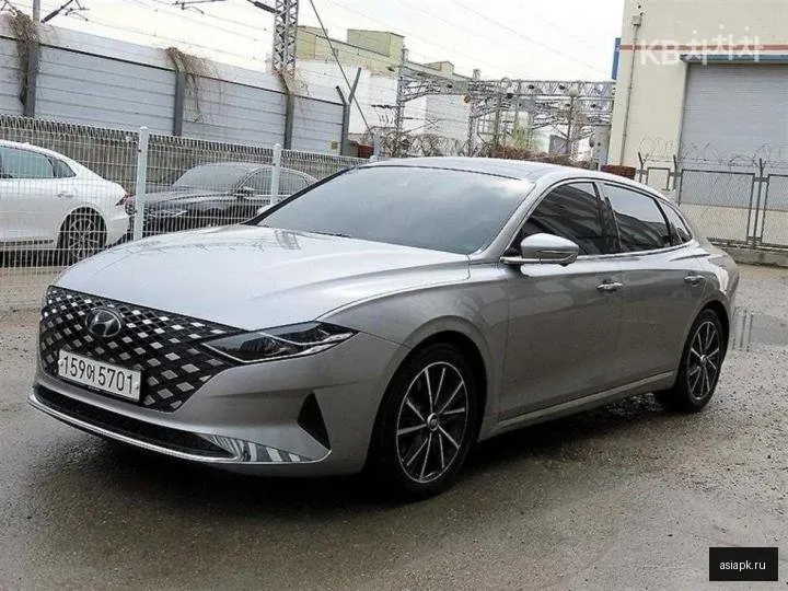 Hyundai Grandeur 2