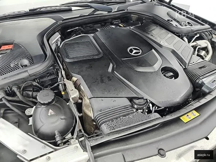 Mercedes-Benz CLS-Class 5