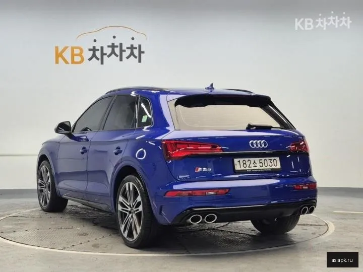 Audi SQ5 3