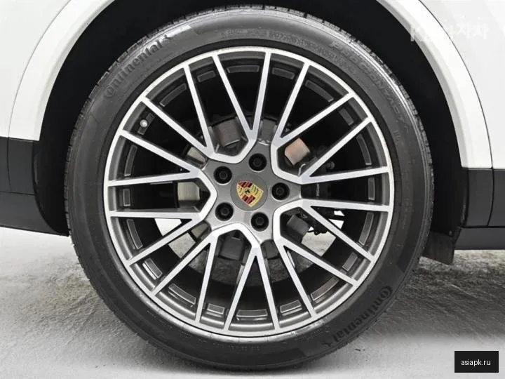Porsche Cayenne 5