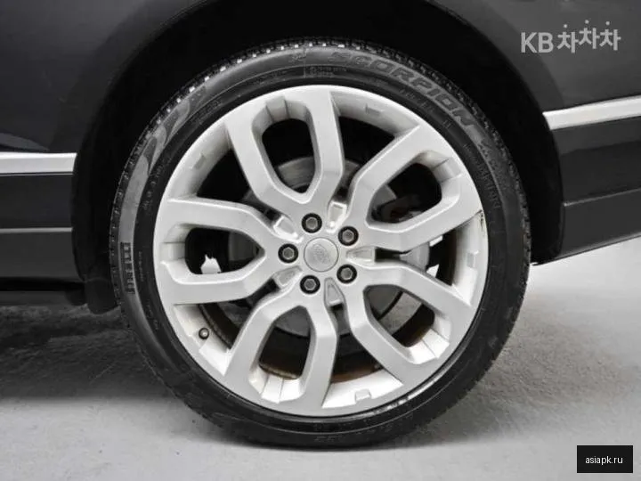 Land Rover Range Rover 5