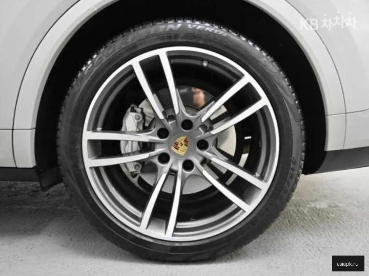 Porsche Cayenne 5