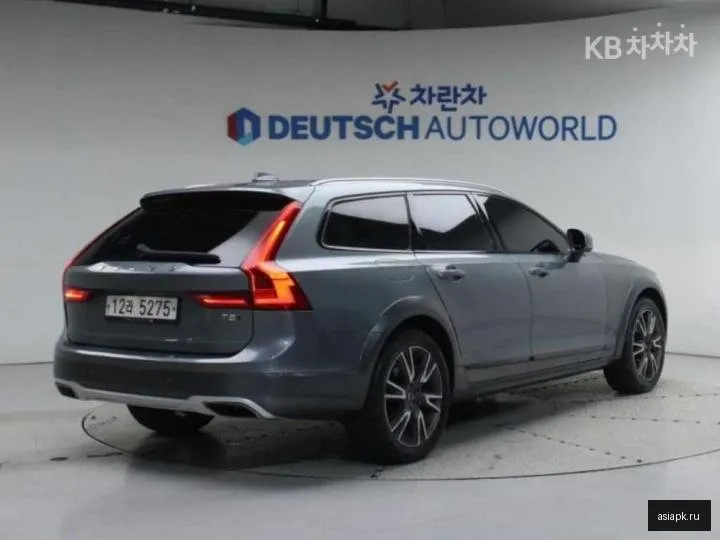 Volvo V90 3