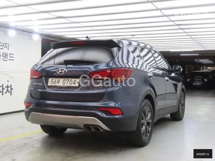 Hyundai Santa Fe 4