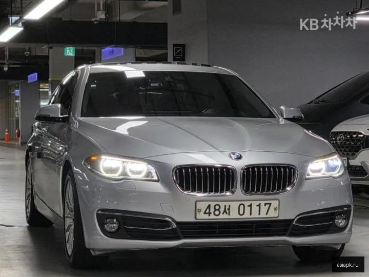 BMW 5-Series 3