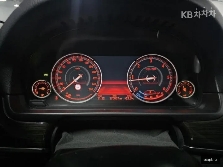 BMW 5-Series 6