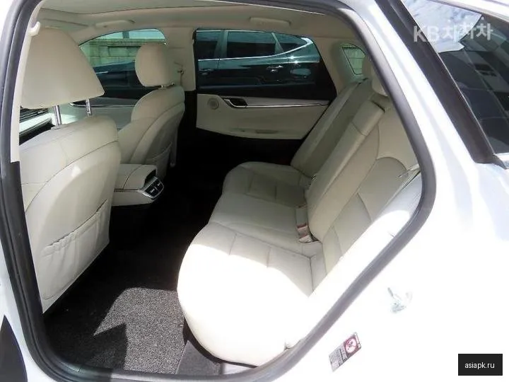 Hyundai Grandeur 6