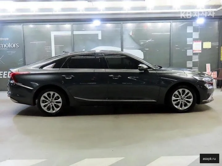 Kia K8 3