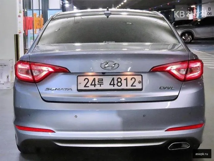 Hyundai Sonata 5