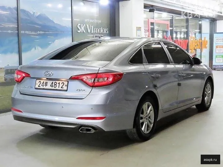 Hyundai Sonata 4
