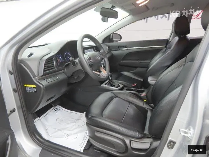 Hyundai Avante 5