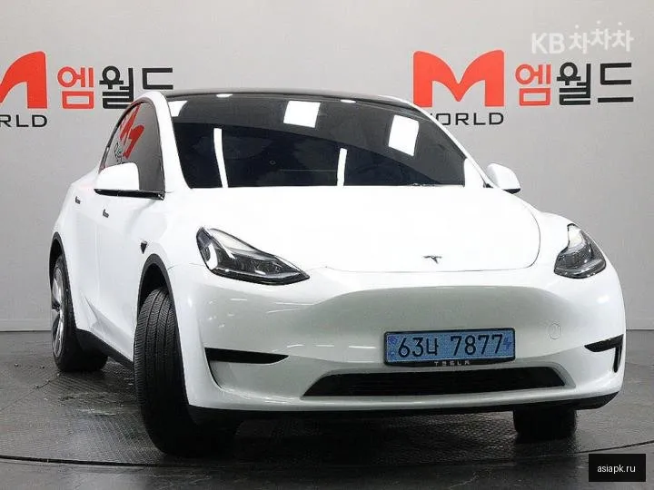 tesla Model Y 2