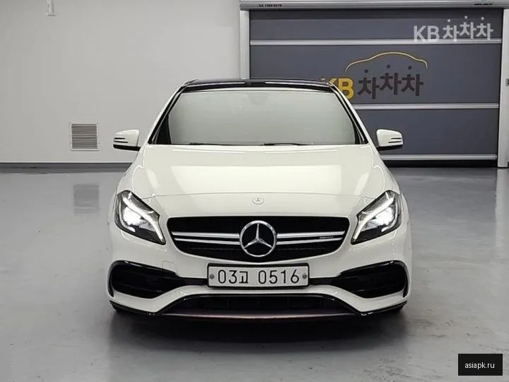 Mercedes-Benz A-Class 2