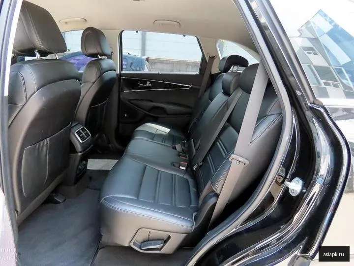 Kia Sorento 6