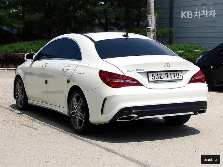 Mercedes-Benz CLA-Class AMG 3