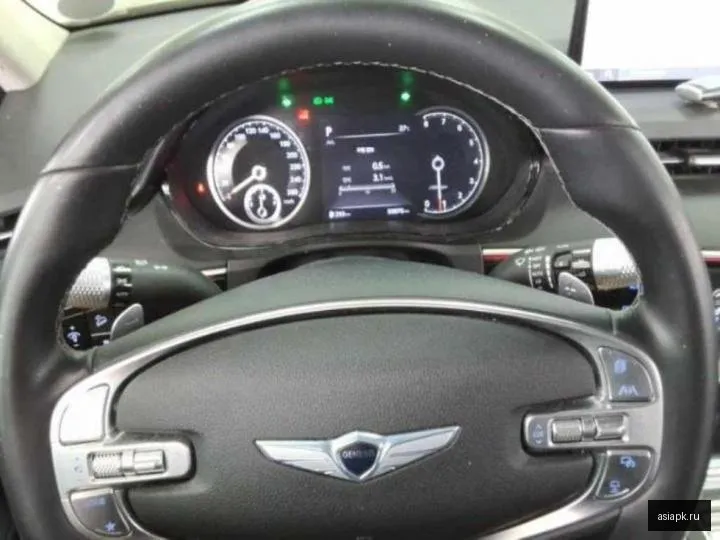 Genesis GV70 5