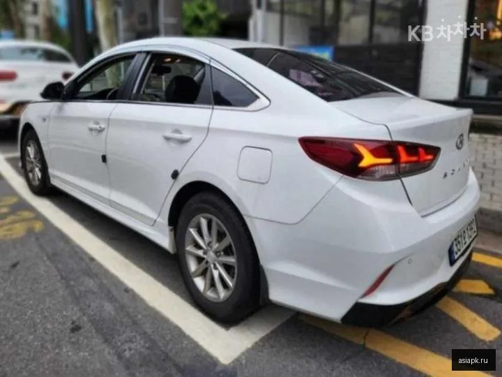 Hyundai Sonata 5