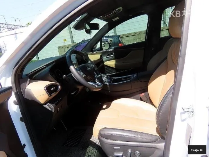 Hyundai Santa Fe 5