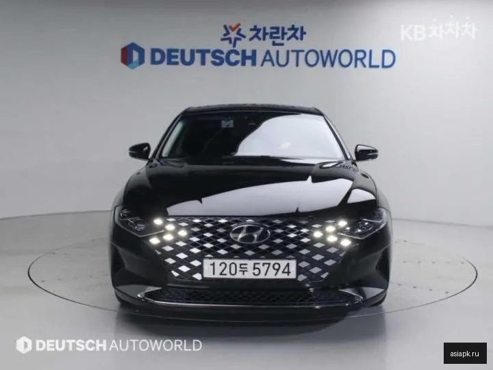 Hyundai Grandeur 3