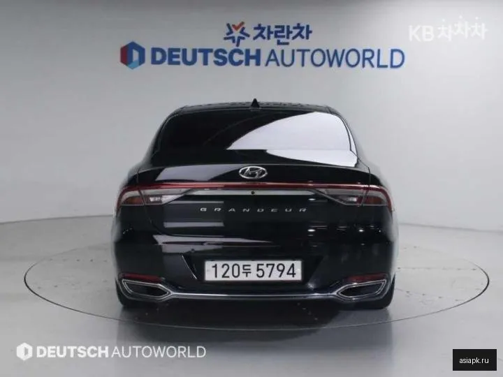Hyundai Grandeur 4