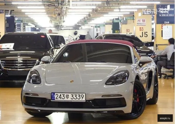 Porsche Boxster 2