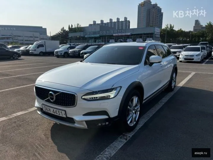 Volvo V90