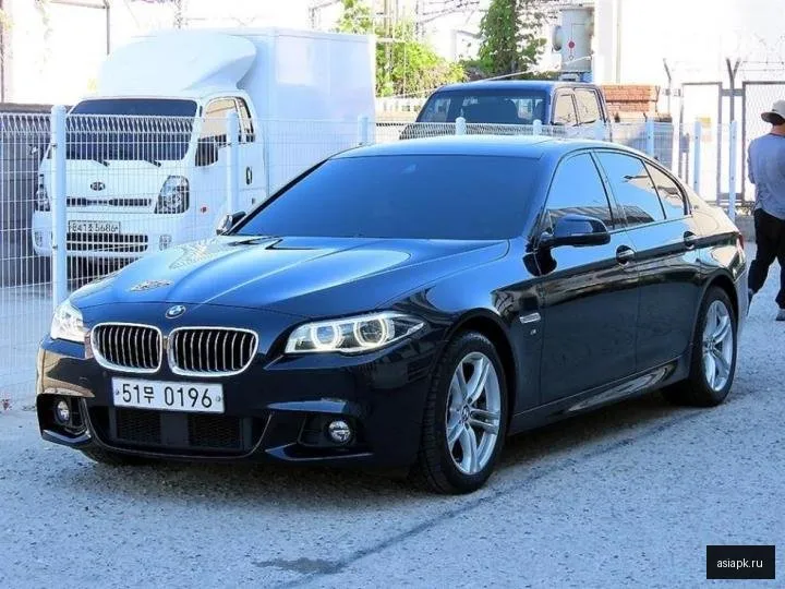 BMW 5-Series 2