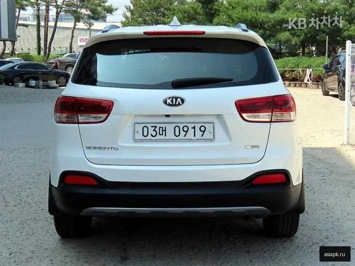 Kia Sorento 4