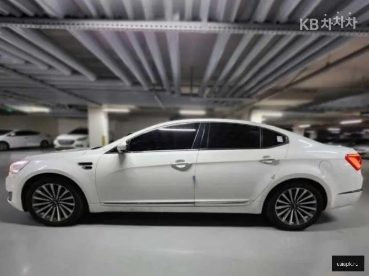 Kia K7 3