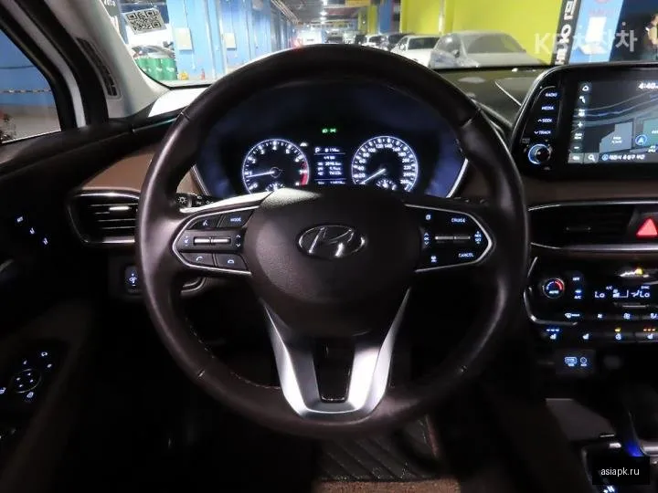 Hyundai Santa Fe 5