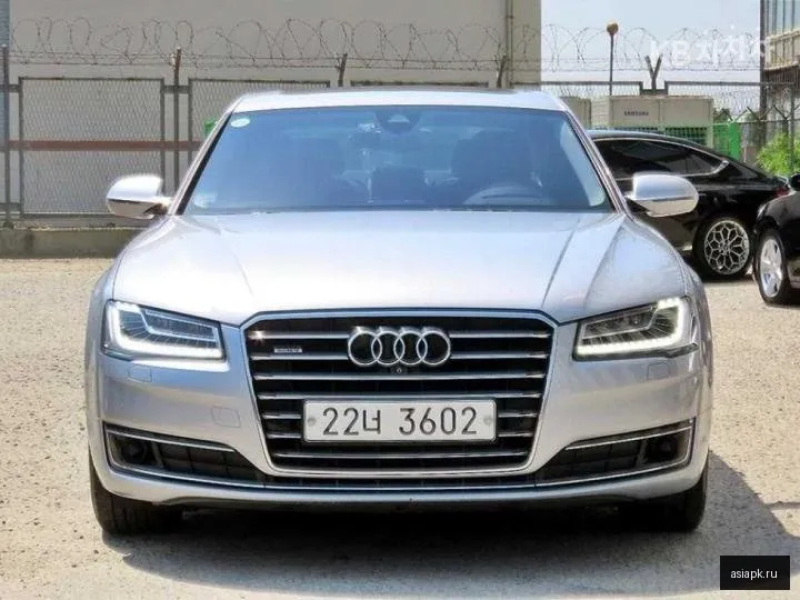 Audi A8