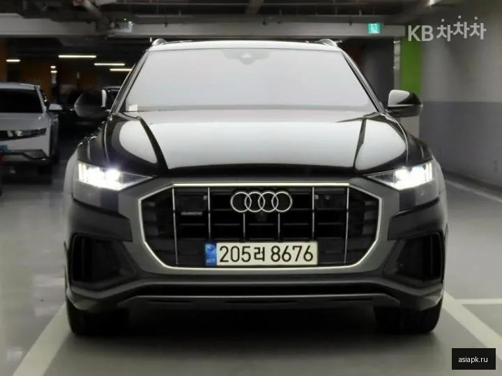 Audi Q8