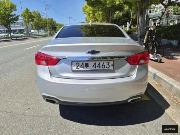 Chevrolet Impala 4