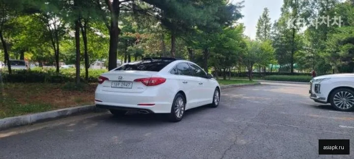 Hyundai Sonata 4