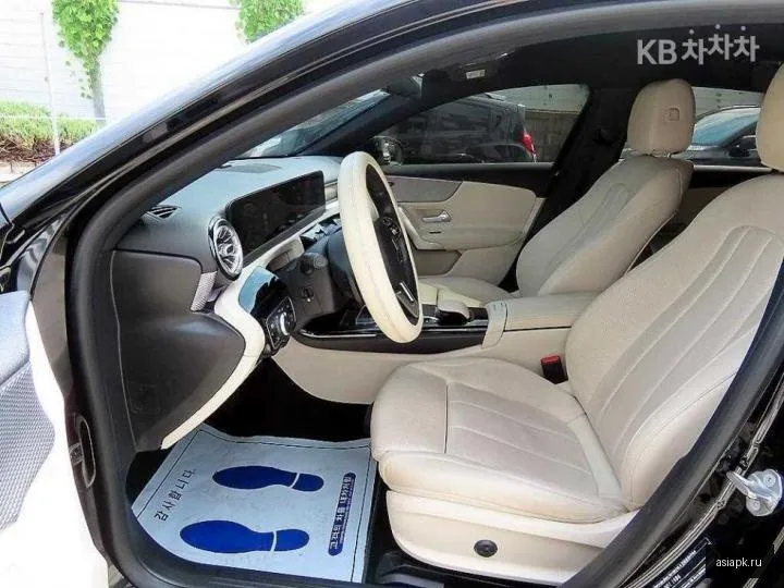 Mercedes-Benz A-Class 6