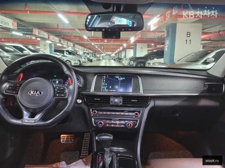 Kia K5 6