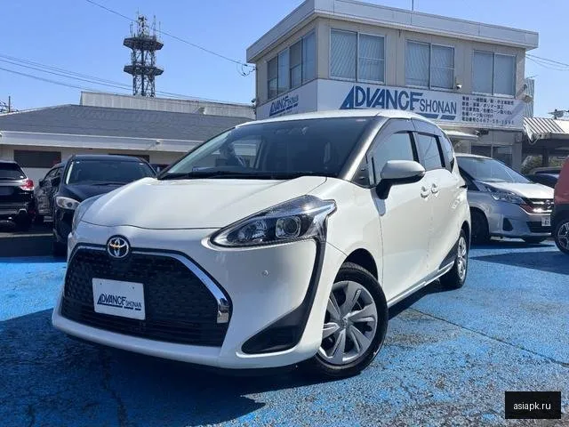 Toyota Sienta