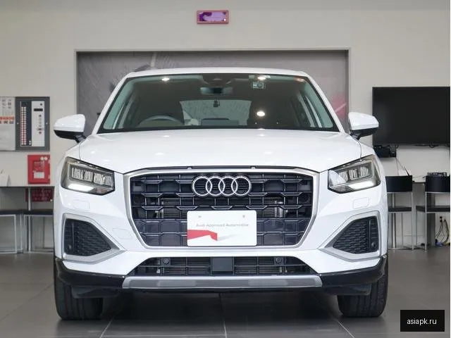Audi Q2 3