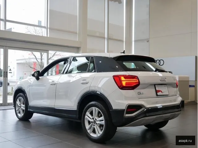 Audi Q2 6