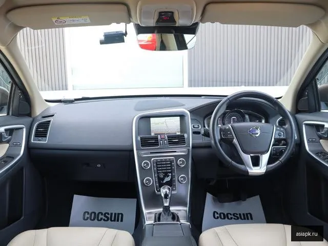 Volvo XC60 5
